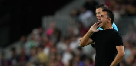 El entrenador del FC Barcelona Xavi Hernández durante el partido correspondiente al grupo B de la Liga de Campeones de la UEFA que FC Barcelona y Viktoria Pilsen juegan este miércoles en el estadio Spotify Camp Nou de Barcelona.