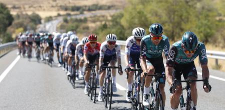 Ya sabemos los equipos que compondrán el pelotón en las grandes vueltas de esta temporada