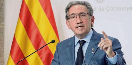 GRAFCAT1144. BARCELONA (ESPAÑA), 13/09/2022.-El conseller de Economía de la Generalitat, Jaume Giró durante la rueda de prensa en la que ha anunciado que el Govern ha aprobado este martes el techo de gasto no financiero de la Generalitat para 2023, que se ha fijado en 33.113 millones de euros, lo que supone un 10,3 % más que lo incluido en los presupuestos de la Generalitat de 2022, es decir, 3.098 millones más. EFE/Quique García