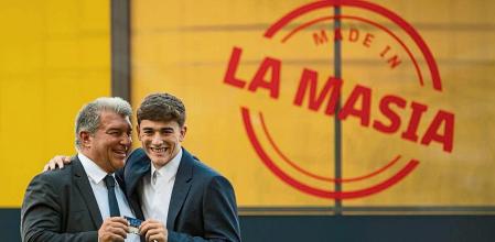 Renovacion del jugador del FC Barcelona Gavi en el camp nou