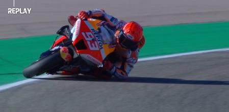 La 'salvada' de Marc Márquez en la curva 17