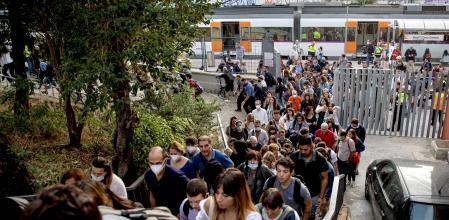 Corte de Rodalies. Estación de Sant Andreu Comtal 19-09-2022