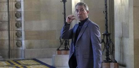 GRAFCAT1215. BARCELONA (ESPAÑA), 19/09/2022.-El conseller de Educación, Josep Gonzàlez-Cambray, en el Parlament de Cataluña donde comparece este lunes en comisión parlamentaria para informar sobre el inicio y las novedades del curso escolar 2022-2023, un día después de la manifestación convocada por la plataforma Escuela de Todos para reivindicar que el castellano sea también lengua vehicular en los centros educativos catalanes. EFE/Alejandro García