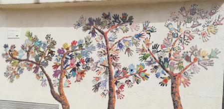 Mosaico contra la desnutrición infantil.