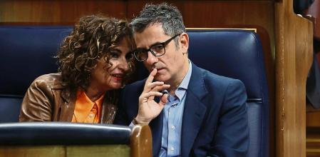 The Minister of Finance, Mar�a Jes�s Montero and the Minister of the Presidency, Relations with the Courts and Democratic Memory, F�lix Bola�os, during a control session to the Government, on September 28, 2022, in Madrid (Spain). During the plenary session, the validation or repeal of the Royal Decree Law 16/2022, for the improvement of the working conditions and Social Security of domestic workers, was debated. The main novelty of the decree is that the workers will be entitled to the contributory unemployment benefit and to all the welfare benefits in force in the labor law. During the plenary session, the bill approving the Economic Agreement between the State and the Autonomous Community of Navarre is also being processed. 28 SEPTEMBER 2022;CONGRESS;CONTROL SESSION;POLITICIANS Eduardo Parra / Europa Press 28/09/2022