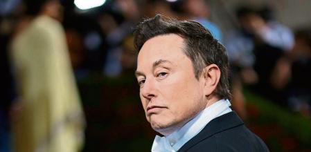 (FILES) In this file photo taken on May 2, 2022 Elon Musk attends the 2022 Met Gala Celebrating 