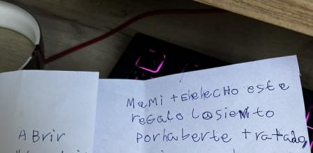 La adorable nota viral de un hijo después de ser regañado por su madre: “Una disculpa perfecta”
