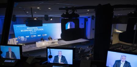 European Department Director Alfred Kammer conducts the European Press Briefing during the 2022 Annual Meetings at the International Monetary Fund.

IMF Photo/Andrew Caballero-Reynolds
14 October, 2022
Washington, DC, USA
Photo ref: ACR221014.042