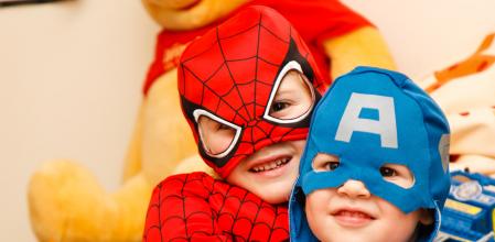 En Halloween también hay superhéroes y otros personajes.