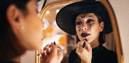 Maquillaje de bruja para Halloween.