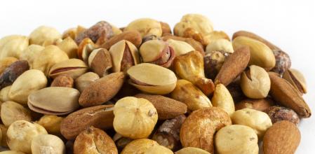 Frutos secos fritos y salados