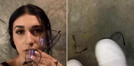 La venganza viral de una camarera que rompe las gafas de un cliente que se ha ido sin pagar