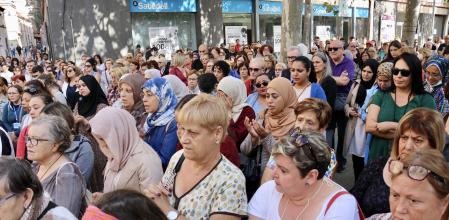 Minuto de silencio en Sant Feliu de Llobregat