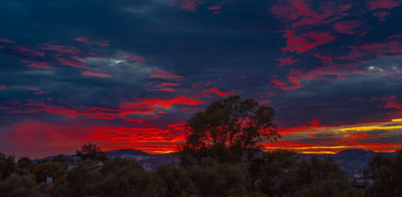 Candilazo al atardecer en Mijas.