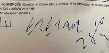 ¿Sabrías decir qué pone en el papel?