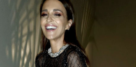 Paula Echevarría con el vestido de malla de la colección de Camille Charrière x Mango