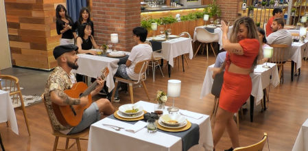 La cita entre José y Alba en 'First Dates'