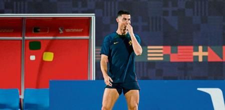 Portugal's forward #07 Cristiano Ronaldo attends a training session at the Al Shahaniya SC training site, northwest of Doha on December 5, 2022, on the eve of the Qatar 2022 World Cup Round of 16 football match between Portugal and Switzerland. (Photo by PATRICIA DE MELO MOREIRA / AFP)