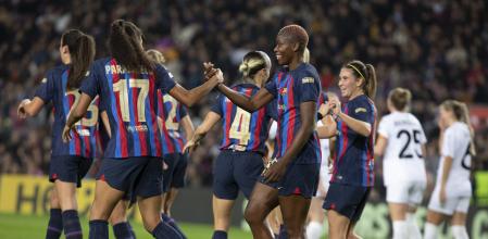 PARTIDO DE CHAMPIONS DE FUTBOL FEMENINO ENTRE EL FC BARCELONA Y EL FC ROSENGARD. OSHOALA CELEBRA EL SEGUNDO GOL