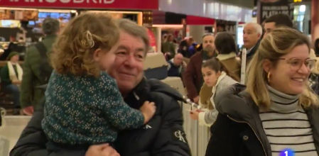 Pieza de TVE sobre los reencuentros de Navidad