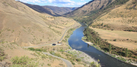 El sitio arqueológico de Cooper's Ferry está situado a orillas del río Salmon
