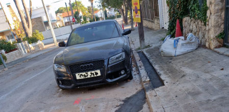 No se ha retirado el coche para hacer esta obra