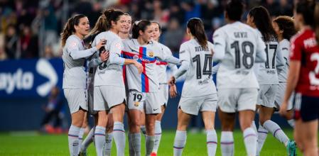 El Barça firma una goleada en El Sadar con las menos habituales y pasa a cuartos