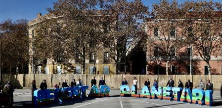 Primera piedra Mercat del Peix