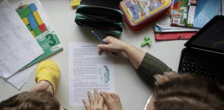 Las familias españolas gastan una media de 100 euros al mes en clases privadas
