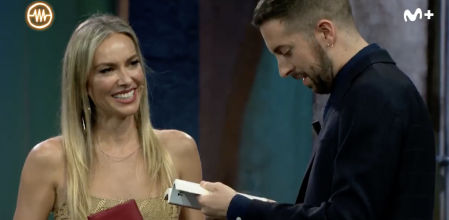 El regalo sexual de Kira Miró a David Broncano en 'La Resistencia': “Esto es como ir a Hacienda”