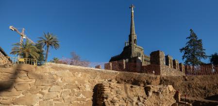 Los restos encontrados están en la Universitat Abat Oliba, justo enfrente de la Torre Bellesguard de Gaudí