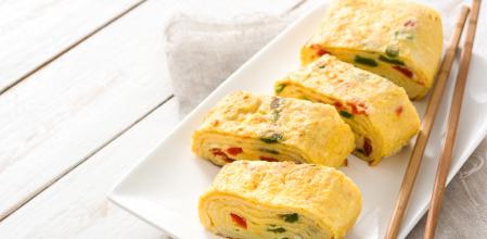 Tortilla japonesa tamagoyaki tradicional