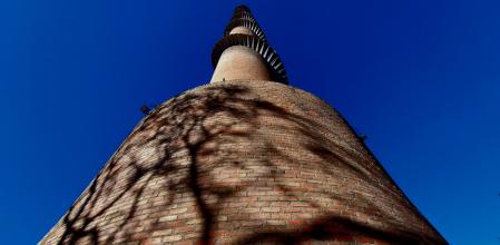 Chimenea de la tejería Almirall de Terrassa.