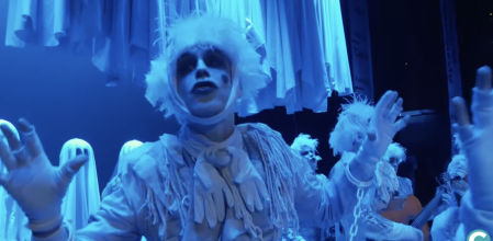 Un famoso presentador de La Sexta arrasa con su chirigota en el Carnaval de Cádiz