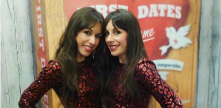 Las gemelas de 'First Dates'