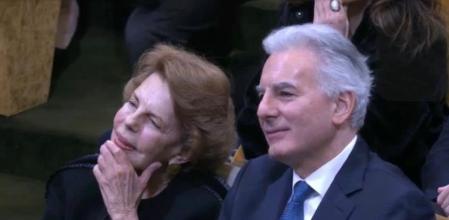 Álvaro Vargas Llosa con su madre, Patricia Llosa.