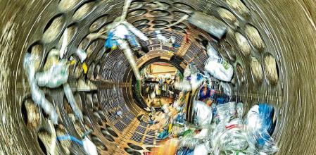 La planta de separación de envases de Gavà