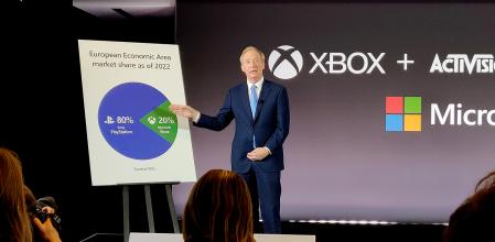 El presidente de Microsoft, Brad Smith, durante la rueda de prensa en Bruselas