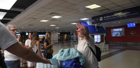 Mujeres rusas embarazadas retenidas en el aeropuerto de Buenos Aires