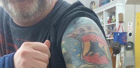 Un tatuaje digno de aplauso, como poco.