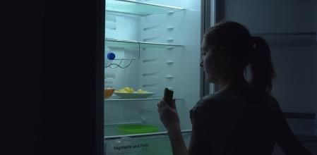 Más de un tercio de las familias con rentas inferiores a 15.000 euros ha recortado sus gastos en bienes y servicios esenciales