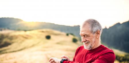 Protección Senior® nació precisamente para acompañar y garantizar la independencia de nuestros mayores, asegurando su protección, sin ser intrusivo