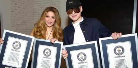 La primera colaboración entre los artistas ha sumado cuatro récords