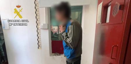 Detenido en Albelda, La Rioja, un maltratador reincidente tras agredir a su nueva pareja