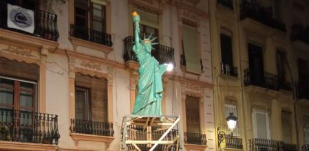 Montaje de la Falla Arrancapins