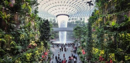 La famosa cascada Jewel, en el aeropuerto de Changi