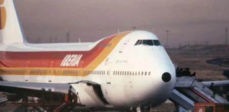 El Guernica de Pablo Ruíz Picasso llegó a España en la bodega del Jumbo Lope de Vega (EC-DLD), un modelo de avión Boeing 747 de Iberia