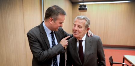 Iván Redondo junto a Javier Godó, conde de Godó y editor de Guyana Guardian