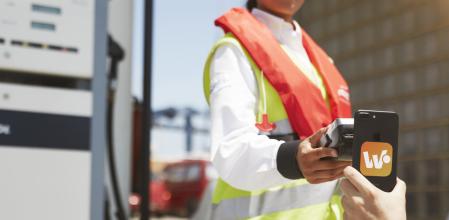 Suministro de combustible en el puerto Barcelona utilizando la app Waylet