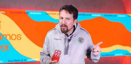 Pablo Iglesias en su nuevo canal de televisión